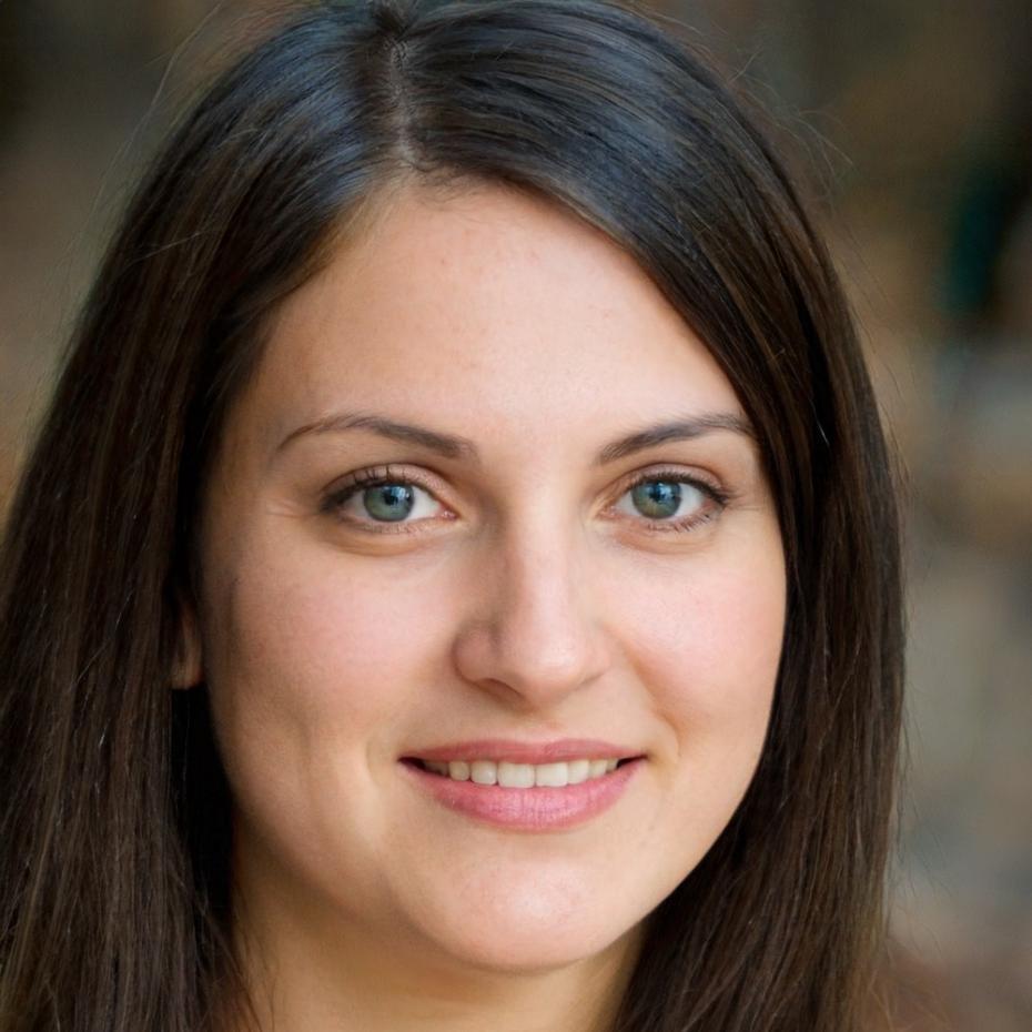 Portrait of Verity Ashcroft, Lead Music Theory Instructor